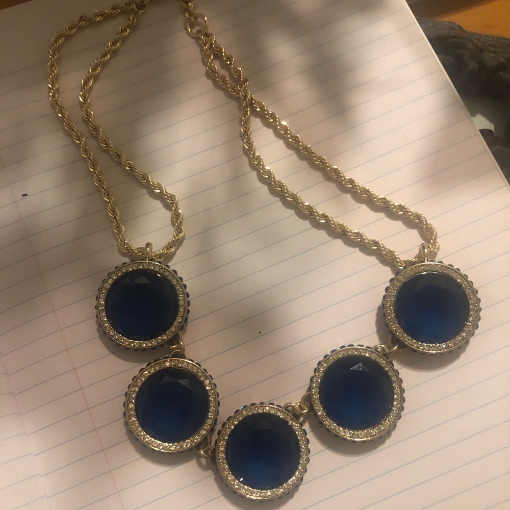 Banana republic statement necklace